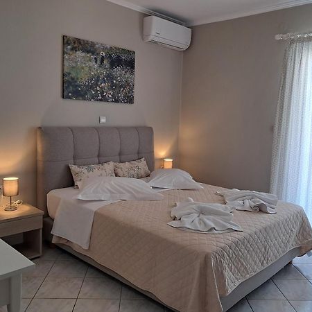 Sigma Hotel Paralia Vrachou Extérieur photo
