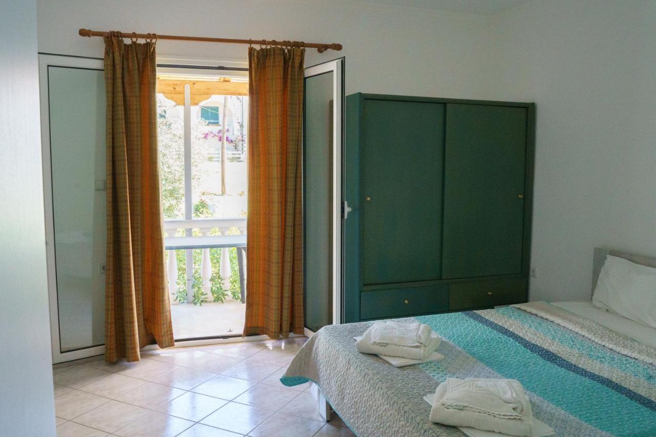 Sigma Hotel Paralia Vrachou Extérieur photo